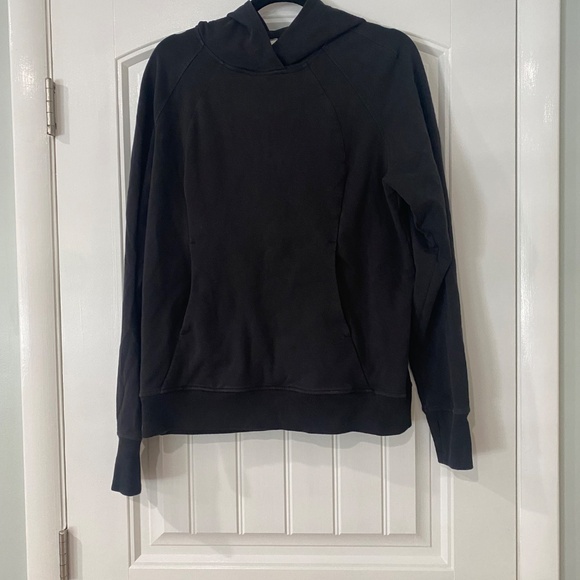 Lululemon Scuba Pullover Black - Picture 3 of 7